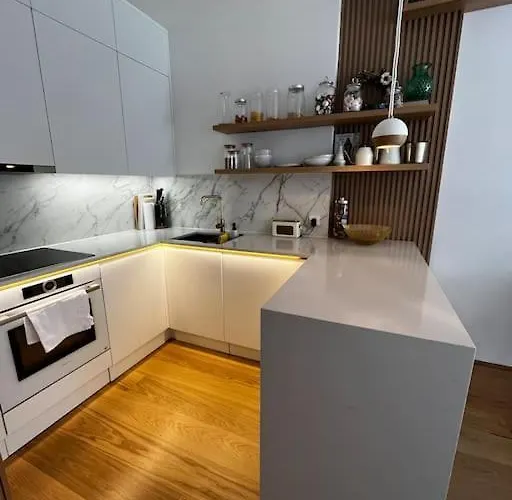 Διαμέρισμα Cozy And Spacious In